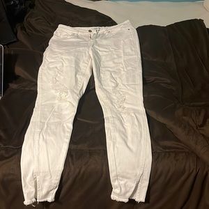 White ripped jeans, size 28